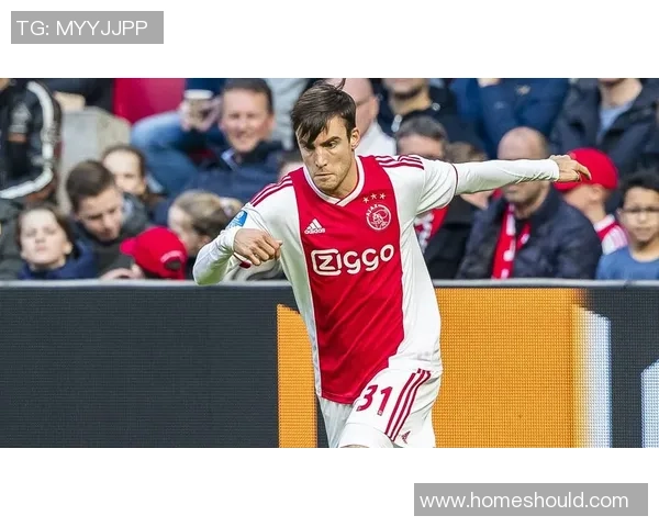 太阳荣膺月度最佳球员奖项 实至名归的辉煌时刻 太阳荣膺月度最佳球员奖项 实至名归的辉煌时刻